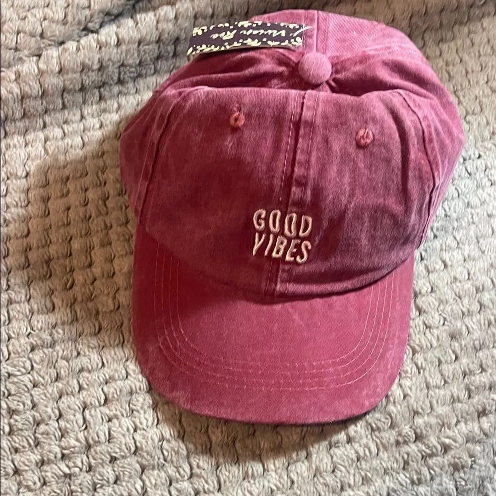 Good Vibes Cap NWT